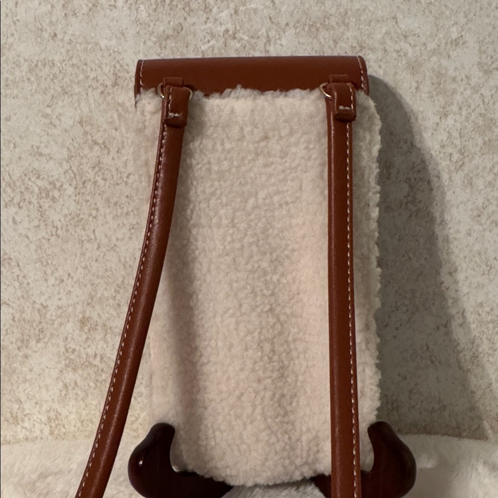 Ann Taylor Brown and Cream small Crossbody Bag/ Phone NWOT - Picture 3 of 4